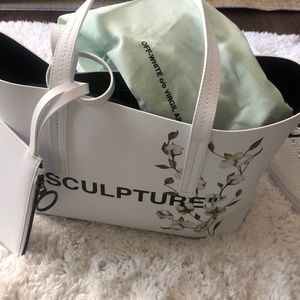 Off White Sculpture Tote with Off White Logo Strap